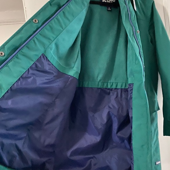 Lands end rain jacket - Picture 6 of 9